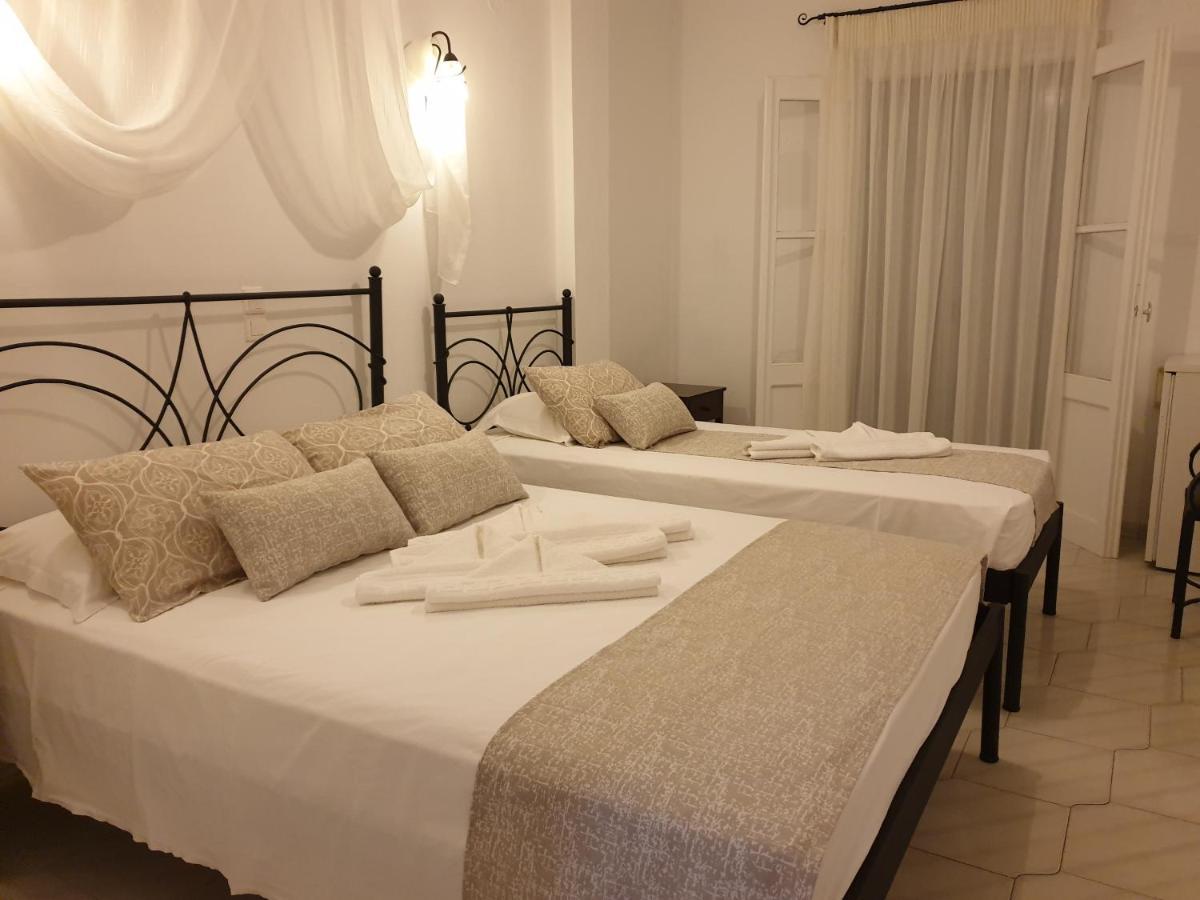 Sifnos Hotel Benaki Platis Gialos  Экстерьер фото