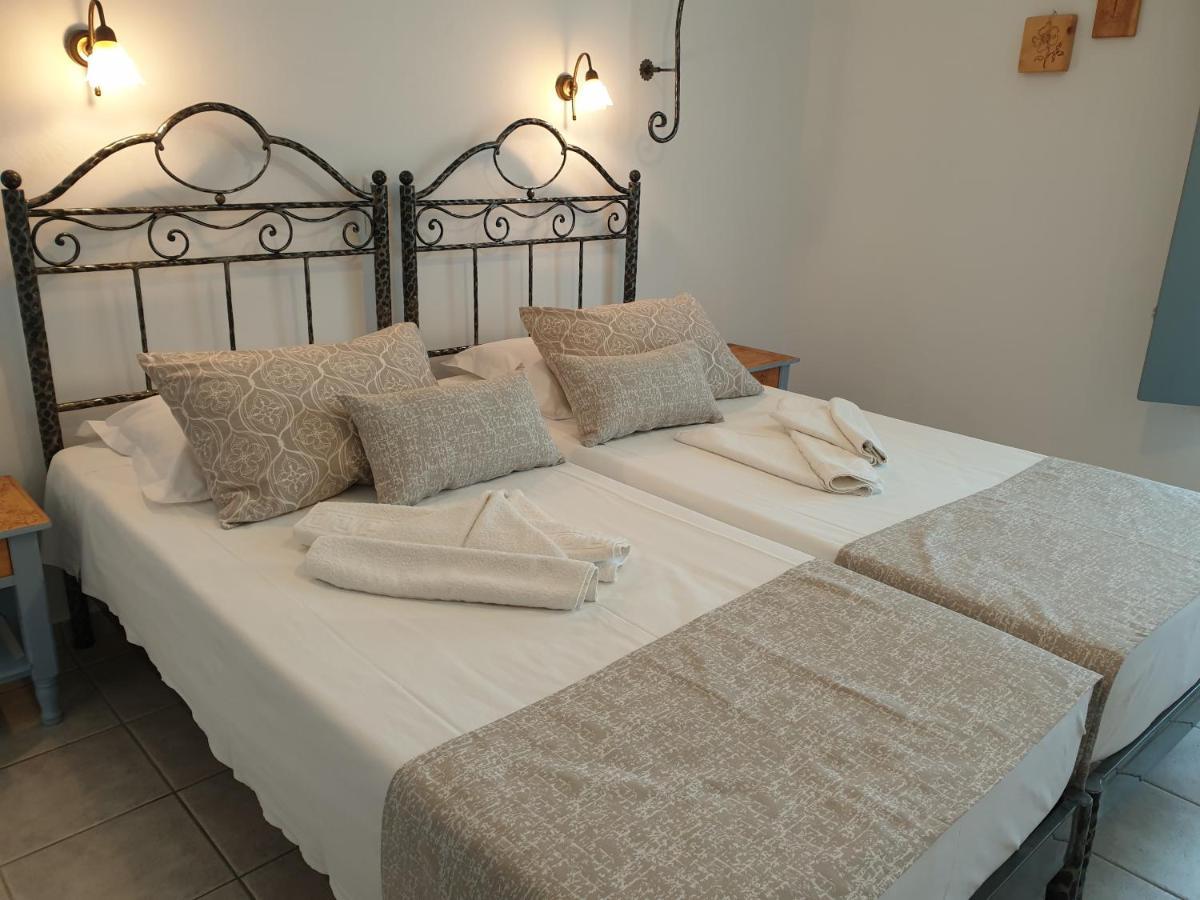 Sifnos Hotel Benaki Platis Gialos  Экстерьер фото