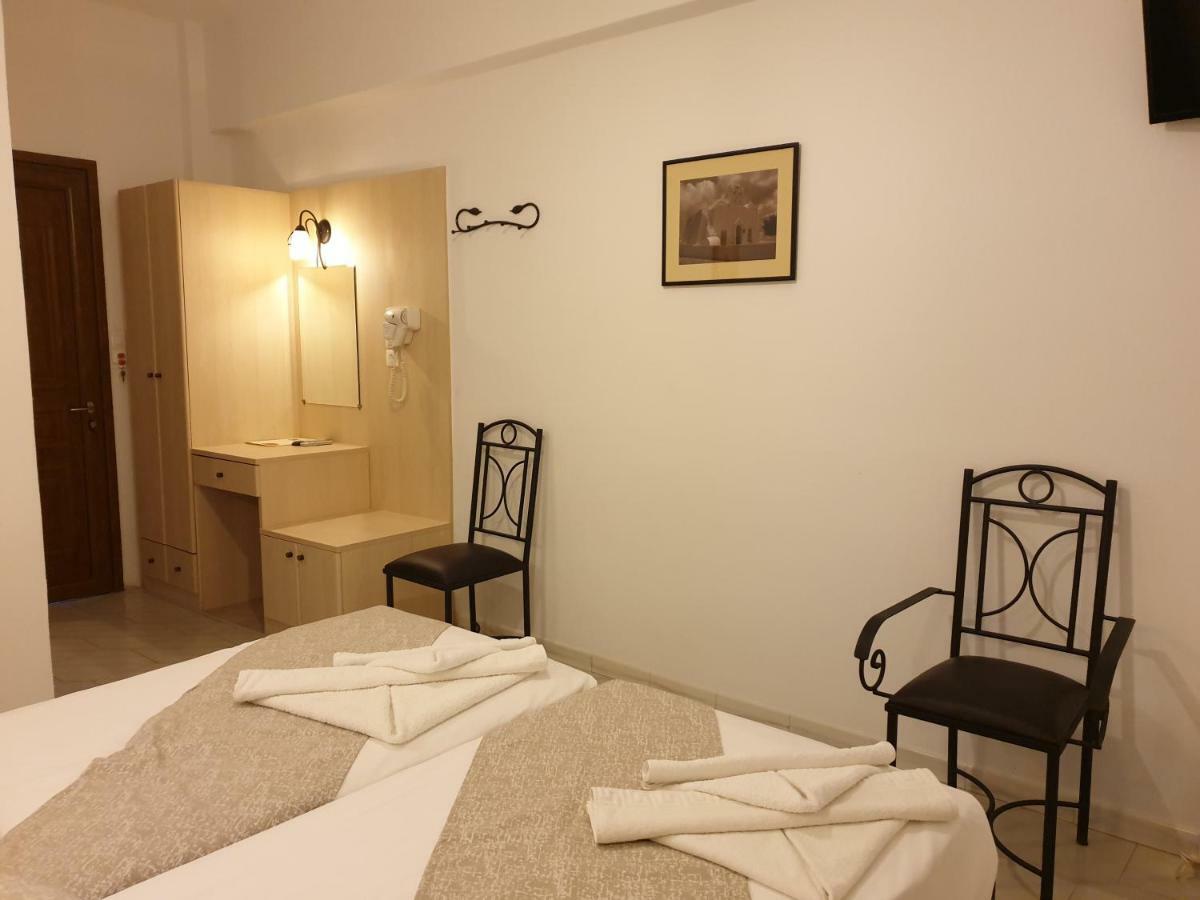 Sifnos Hotel Benaki Platis Gialos  Экстерьер фото