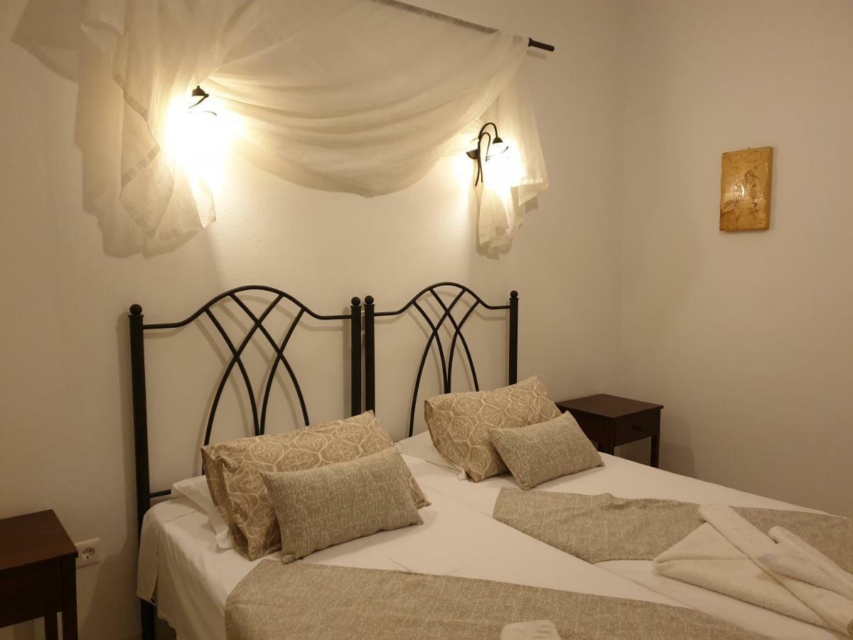 Sifnos Hotel Benaki Platis Gialos  Экстерьер фото
