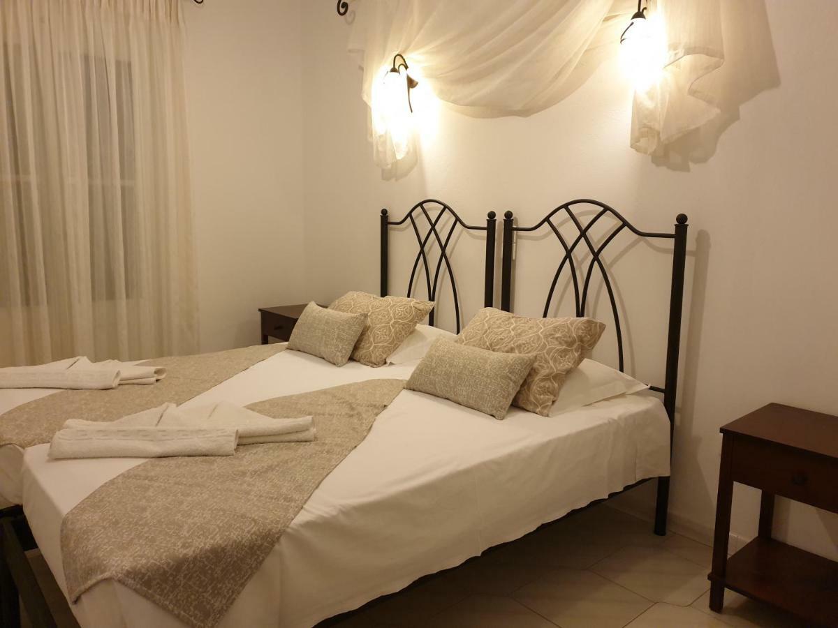 Sifnos Hotel Benaki Platis Gialos  Экстерьер фото