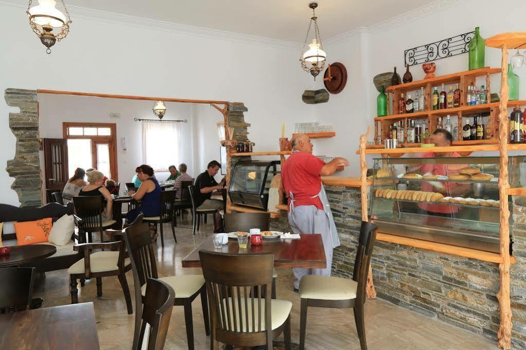 Sifnos Hotel Benaki Platis Gialos  Экстерьер фото